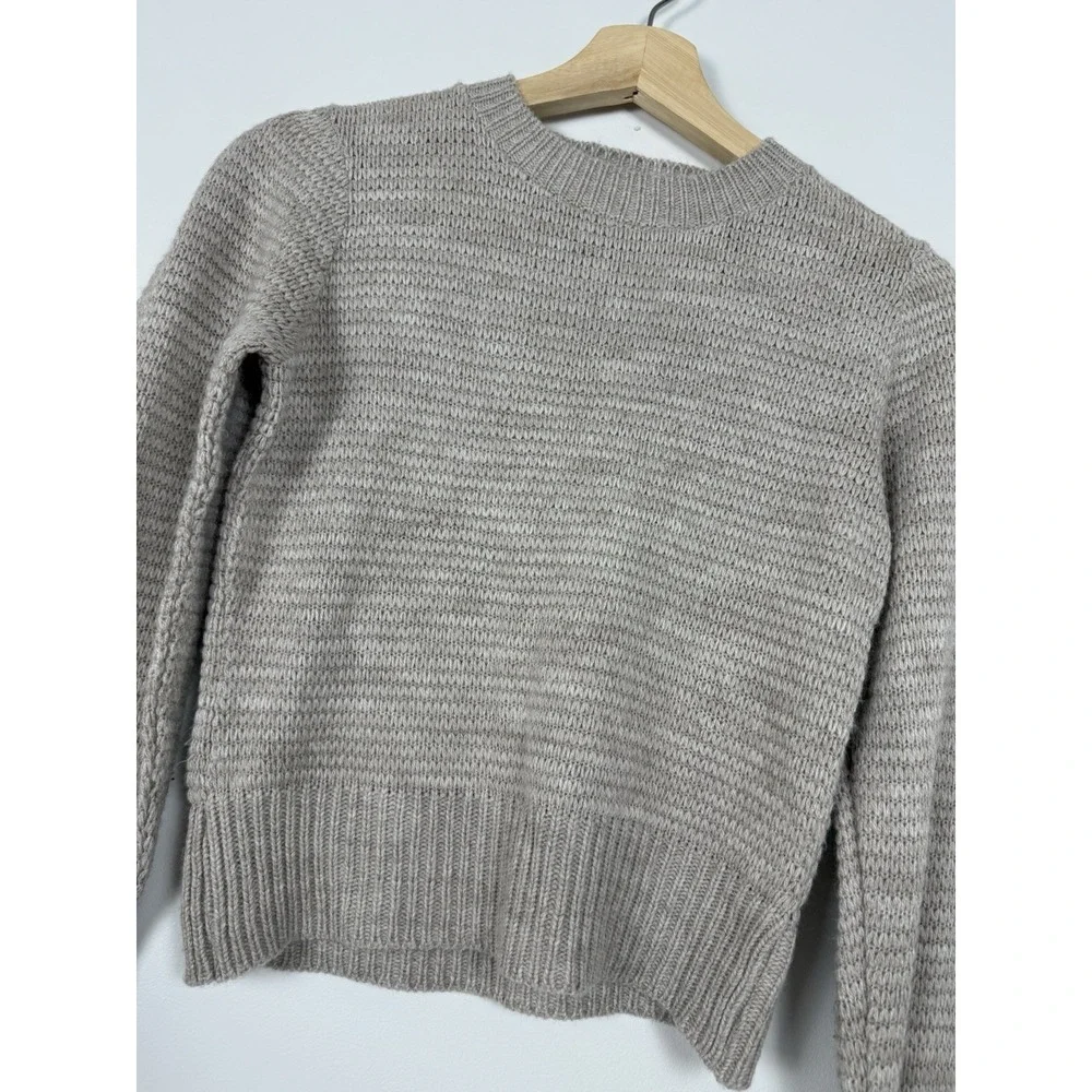 Express Ladies Medium Crop Top Sweater‎ - Picture 4 of 12